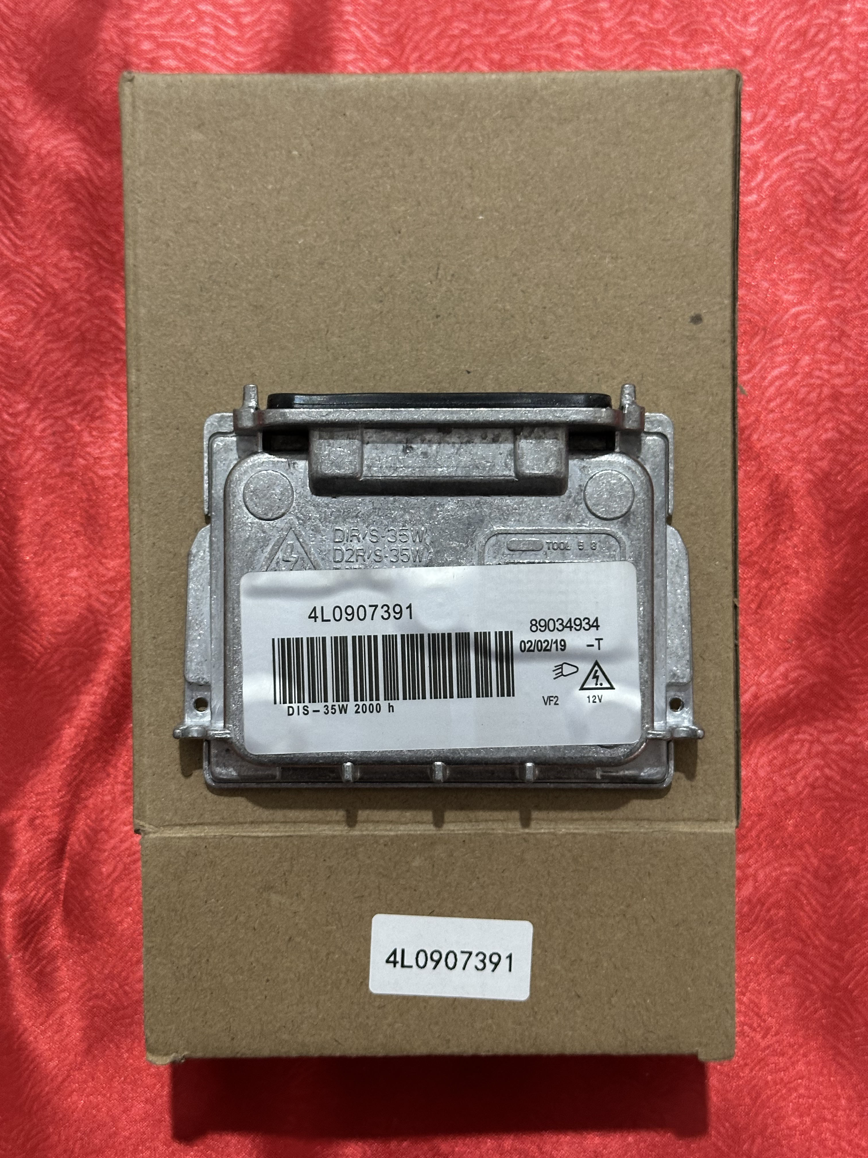 4L0907391 XENON FAR BEYNİ