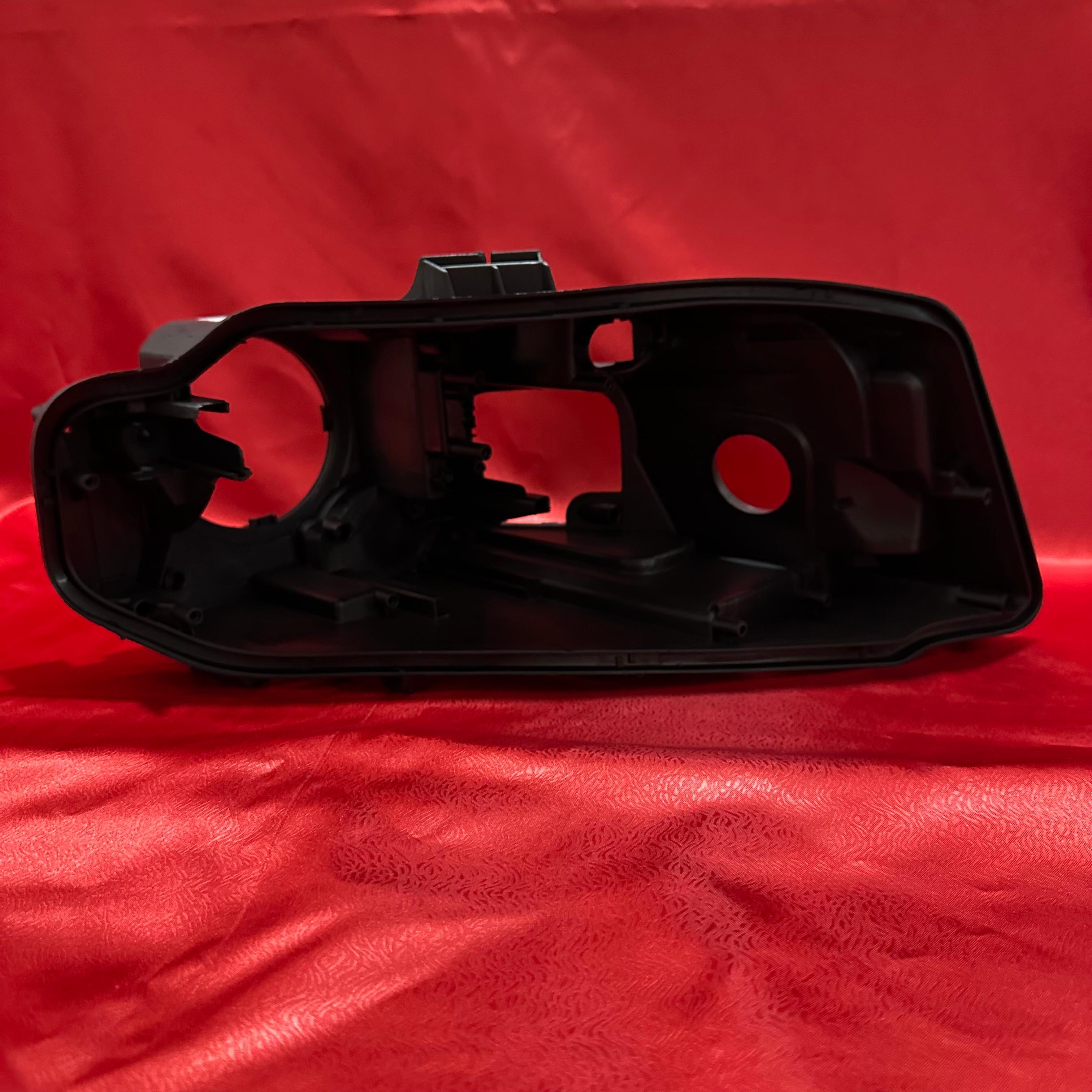 L AUDİ A4 08-11 FAR KASASI SOL