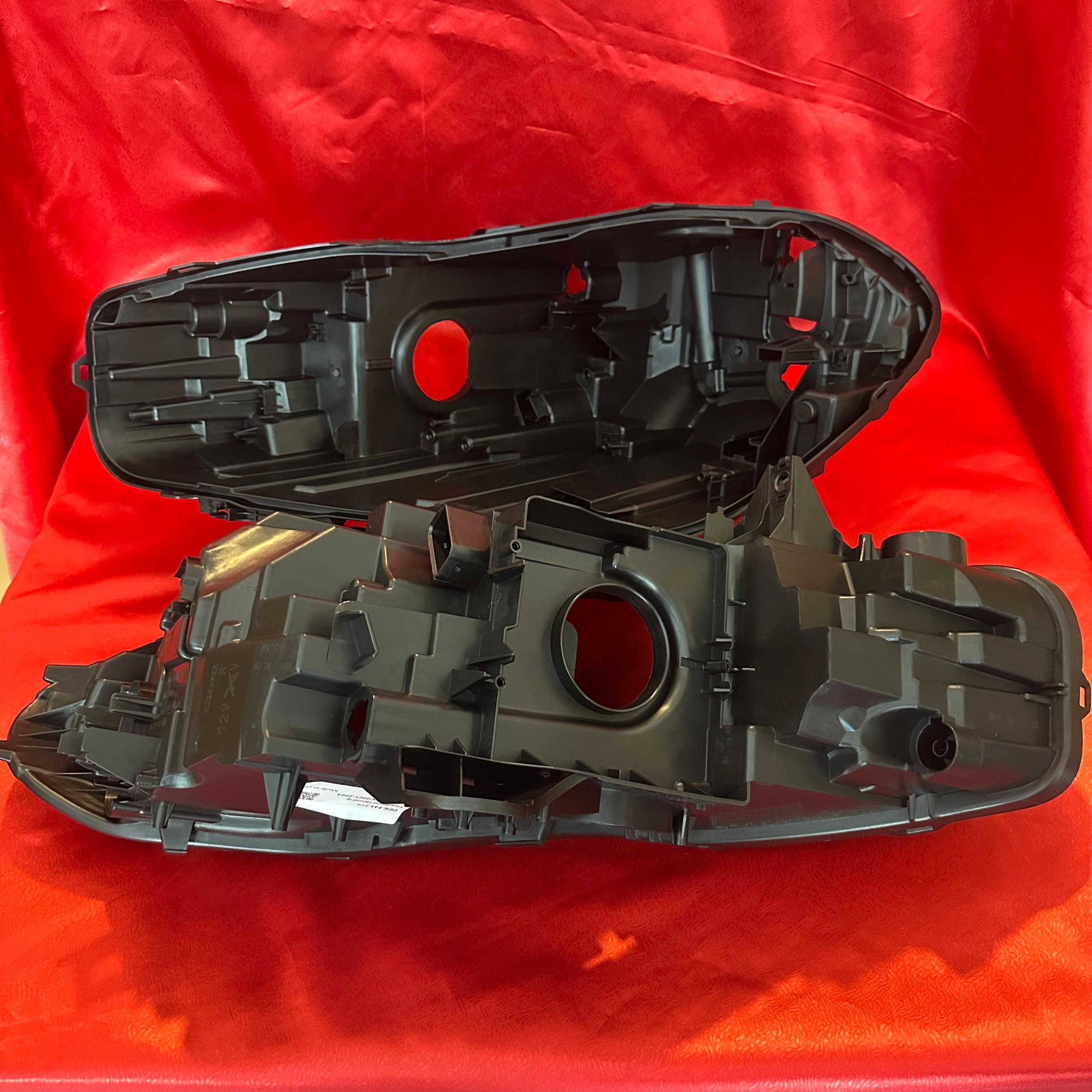 R BMW F44 21-23 FAR KASASI SAĞ