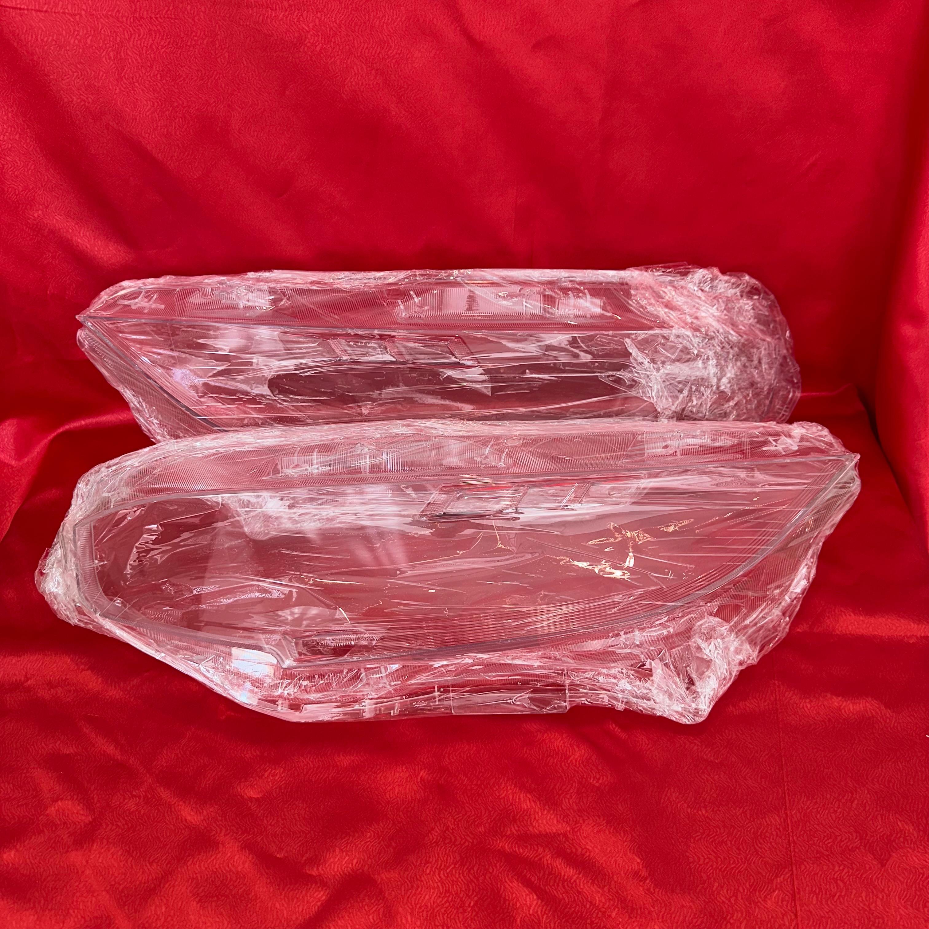 R HONDA CİVİC 16-18 LED FAR CAMI SAĞ