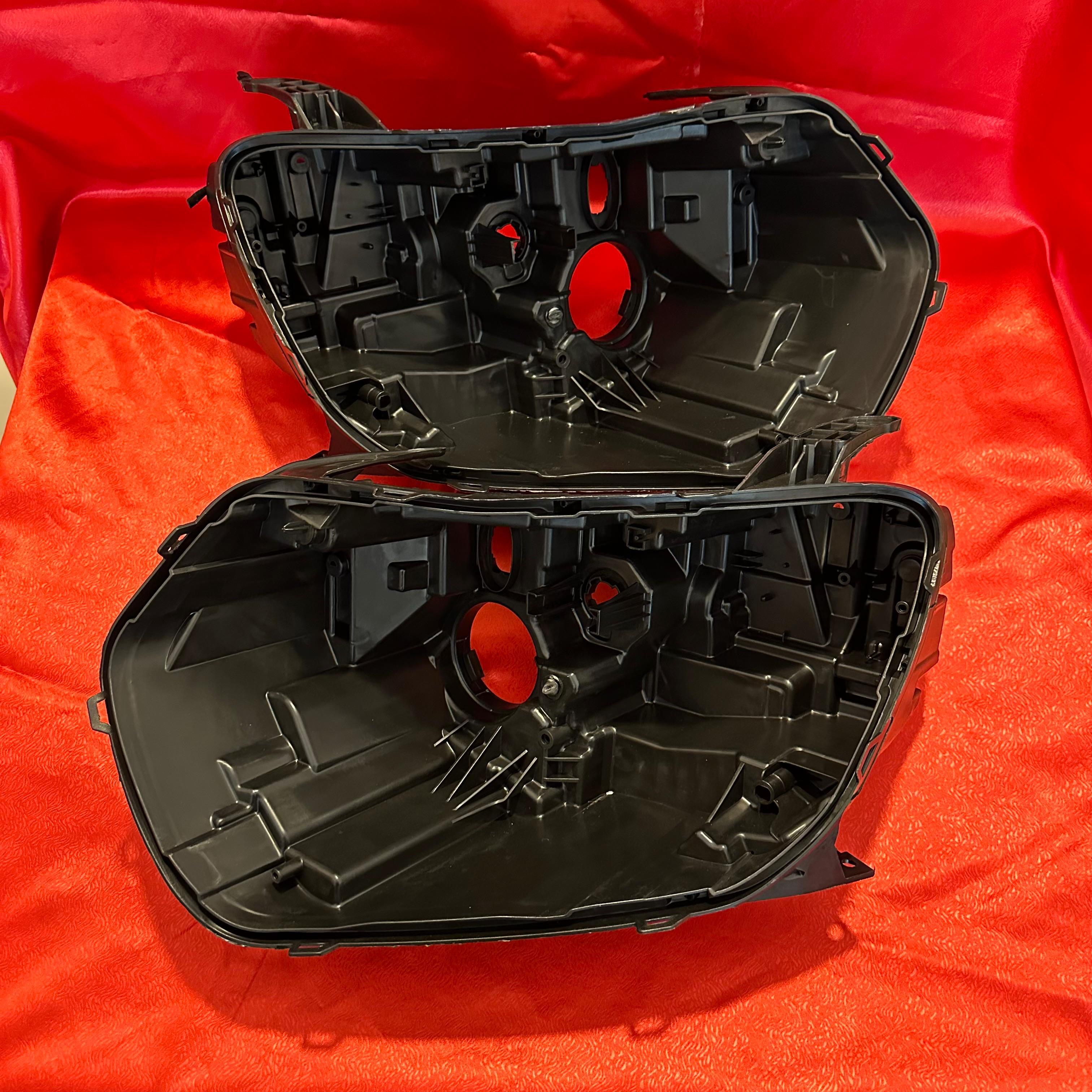 TAKIM DACİA DUSTER 22-24 FAR KASASI