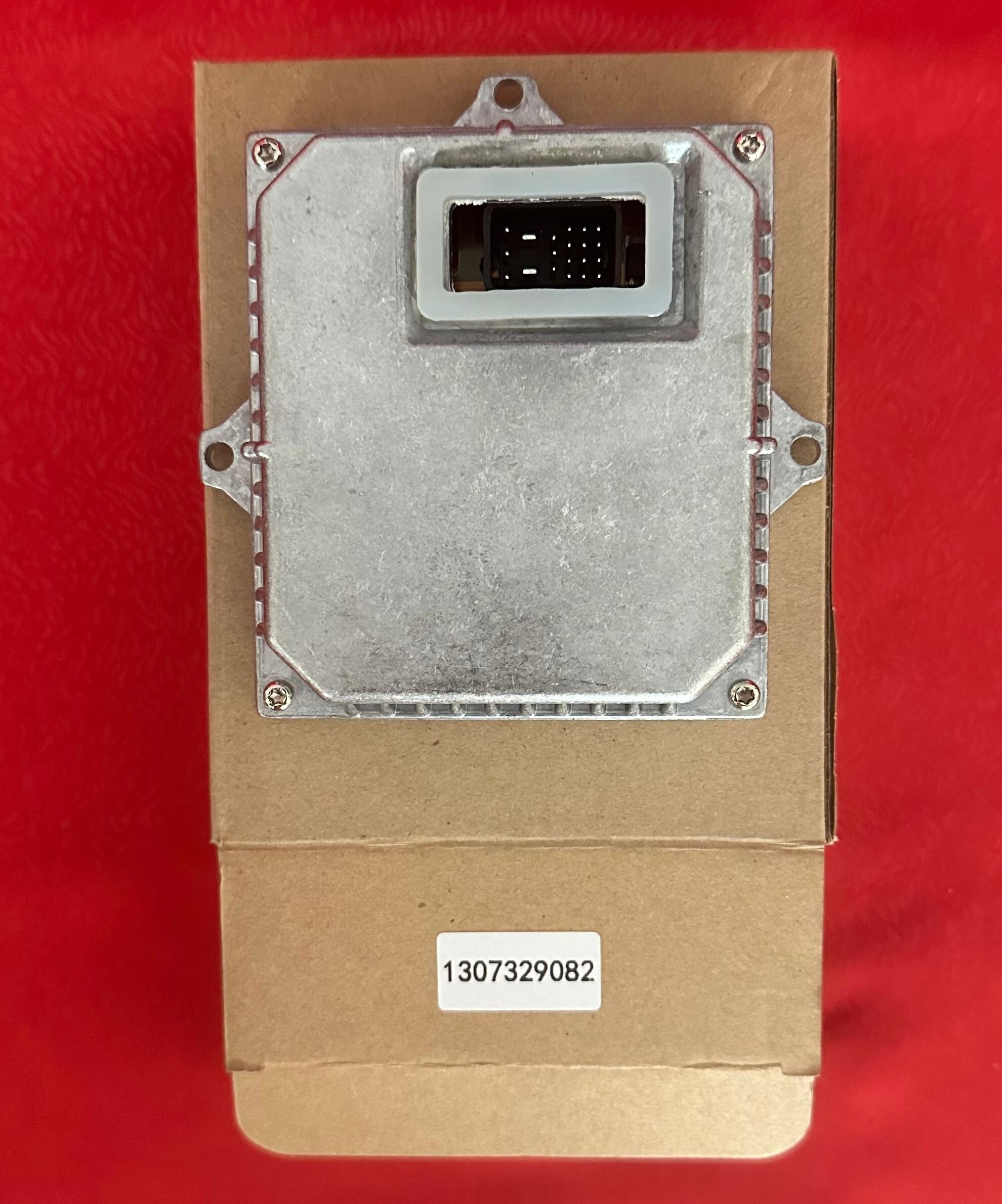 1307329082 XENON FAR BEYNİ