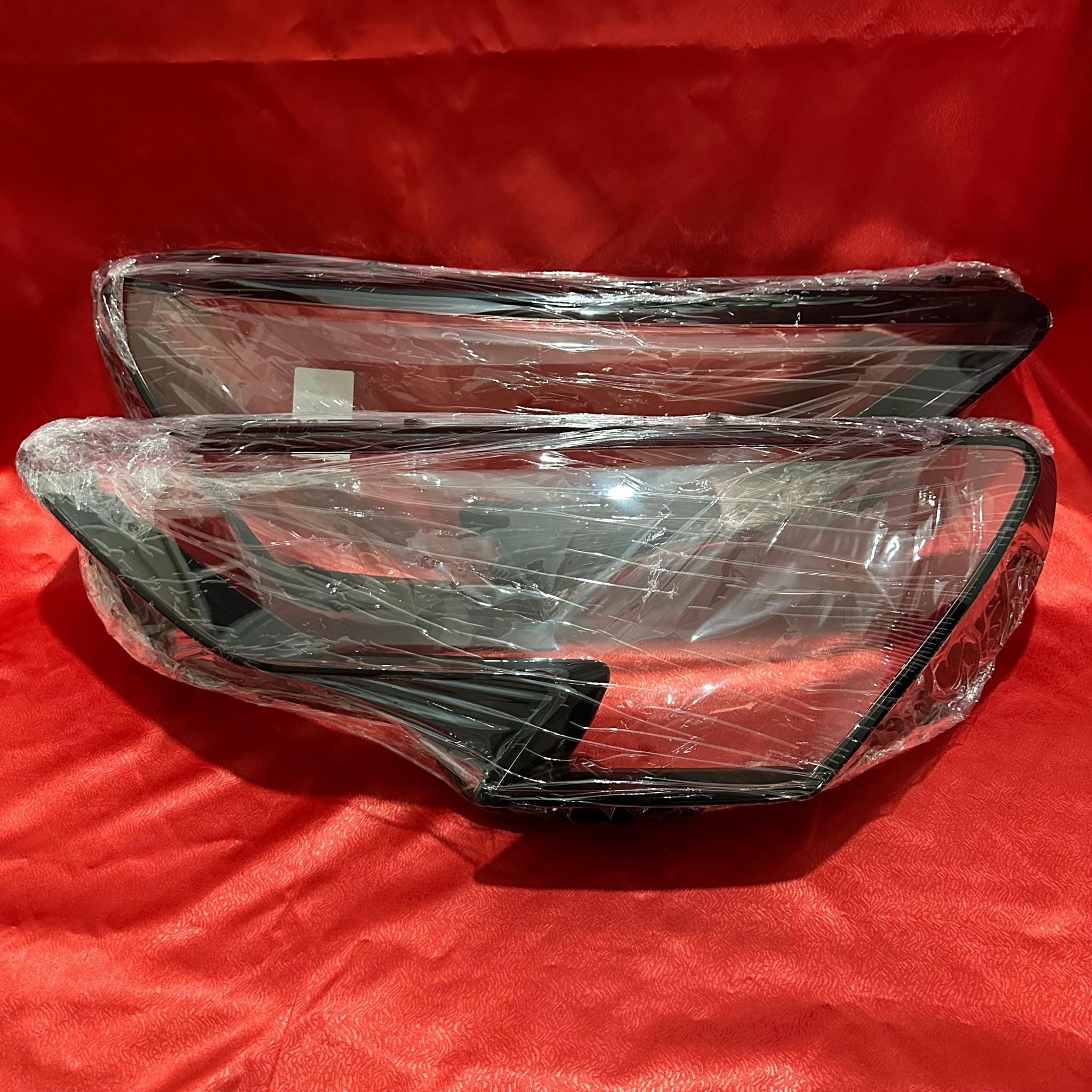 TAKIM AUDİ A3 21-23 FAR CAMI