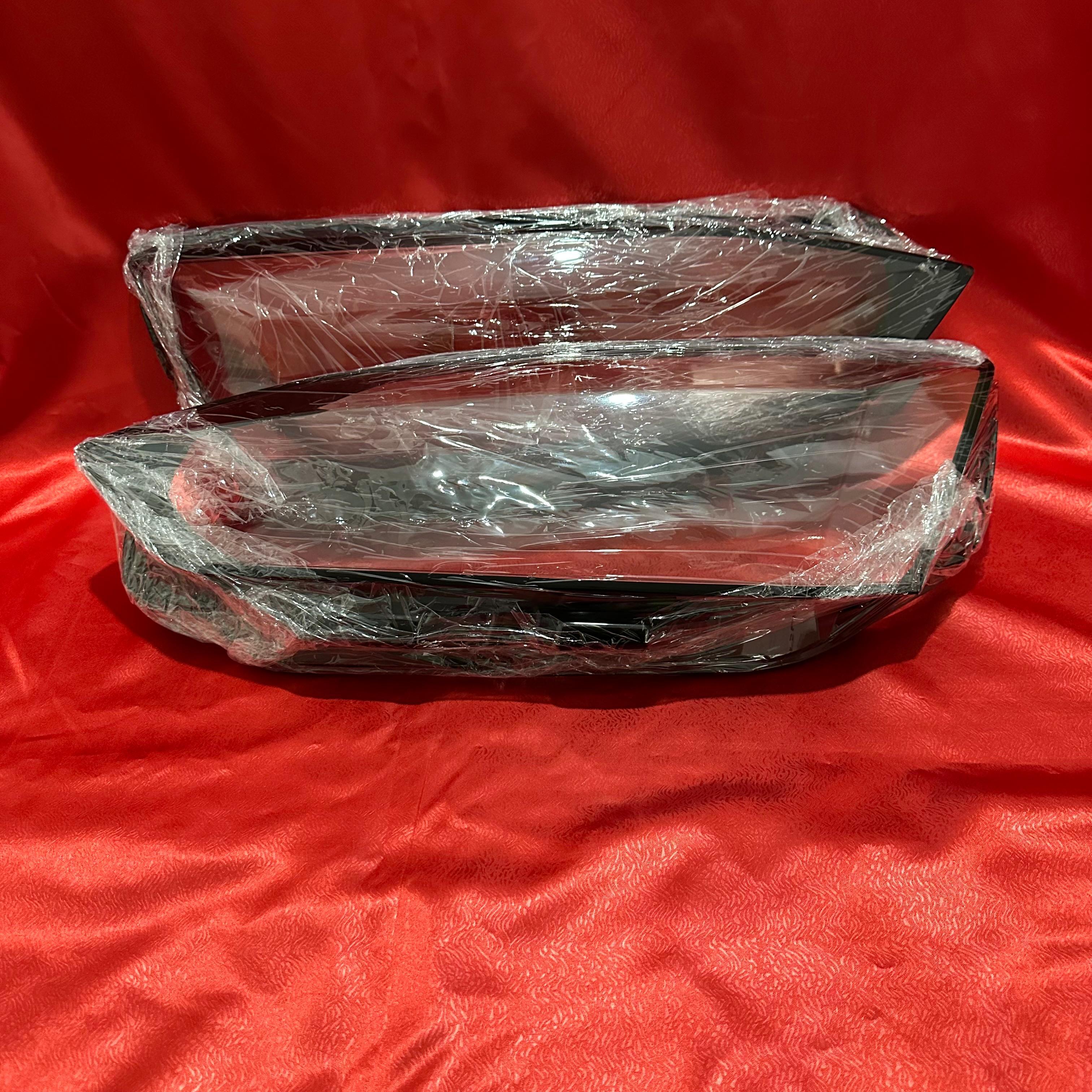 TAKIM AUDİ A5 16-19 FAR CAMI