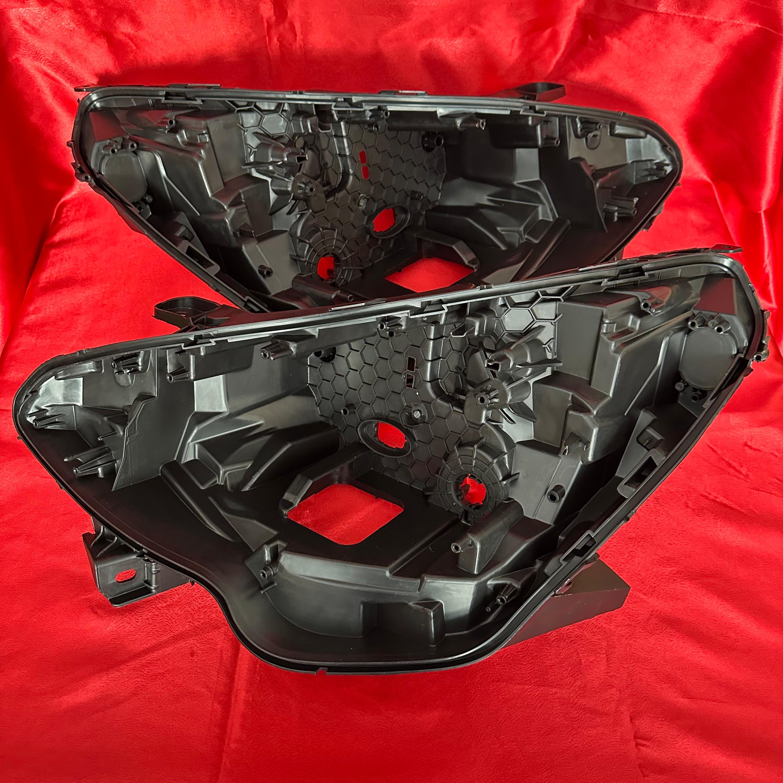 TAKIM RENAULT CLİO 5 FAR KASASI