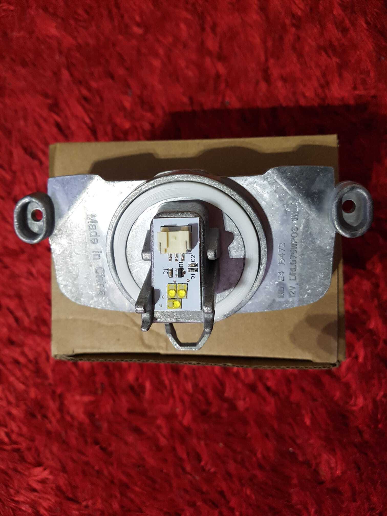 7311243 - 7398766 BMW SARI RENK F30 DÜZ LED MODÜLÜ YELLOW