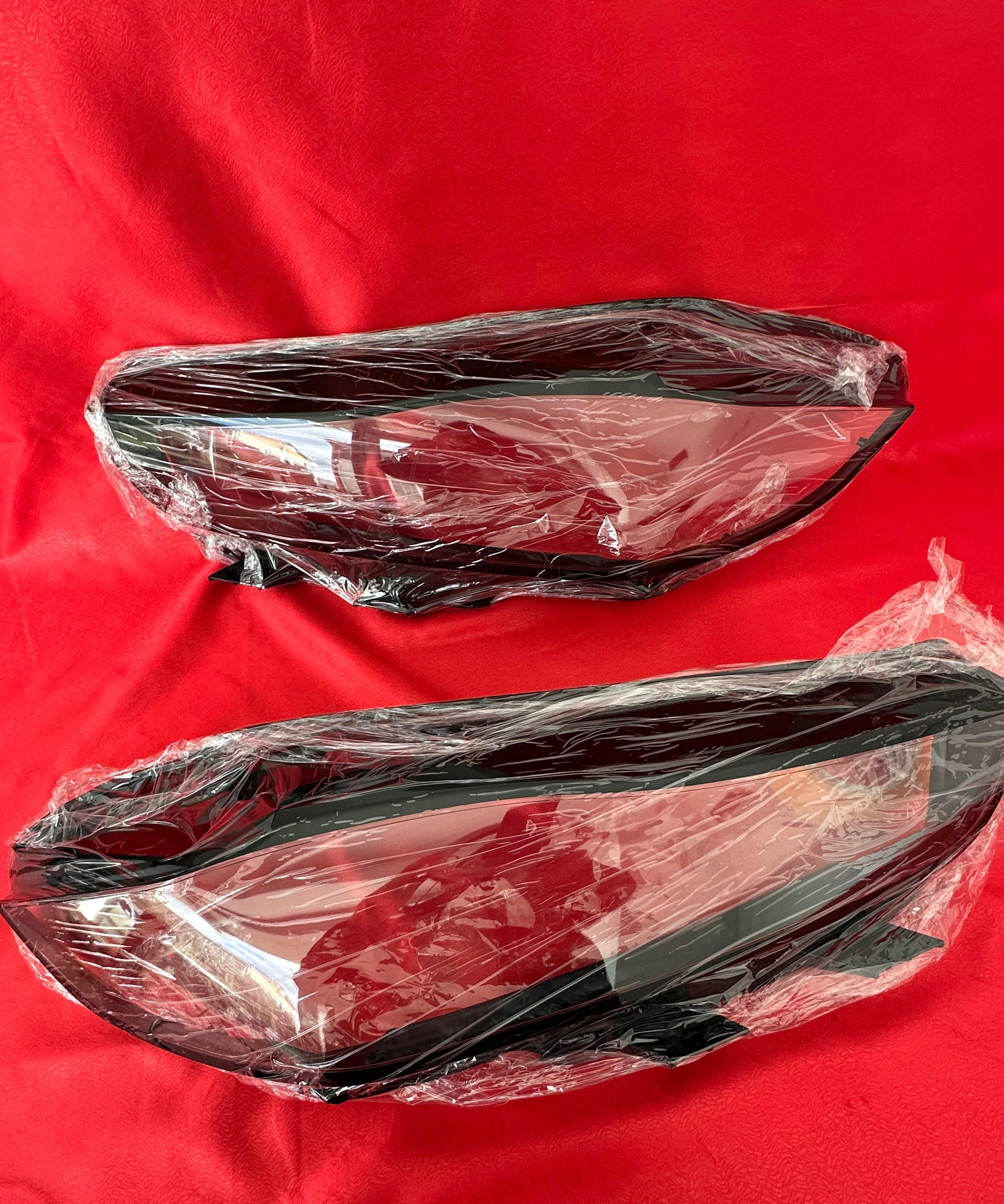 R JAGUAR XE 17-19 FAR CAMI SAĞ