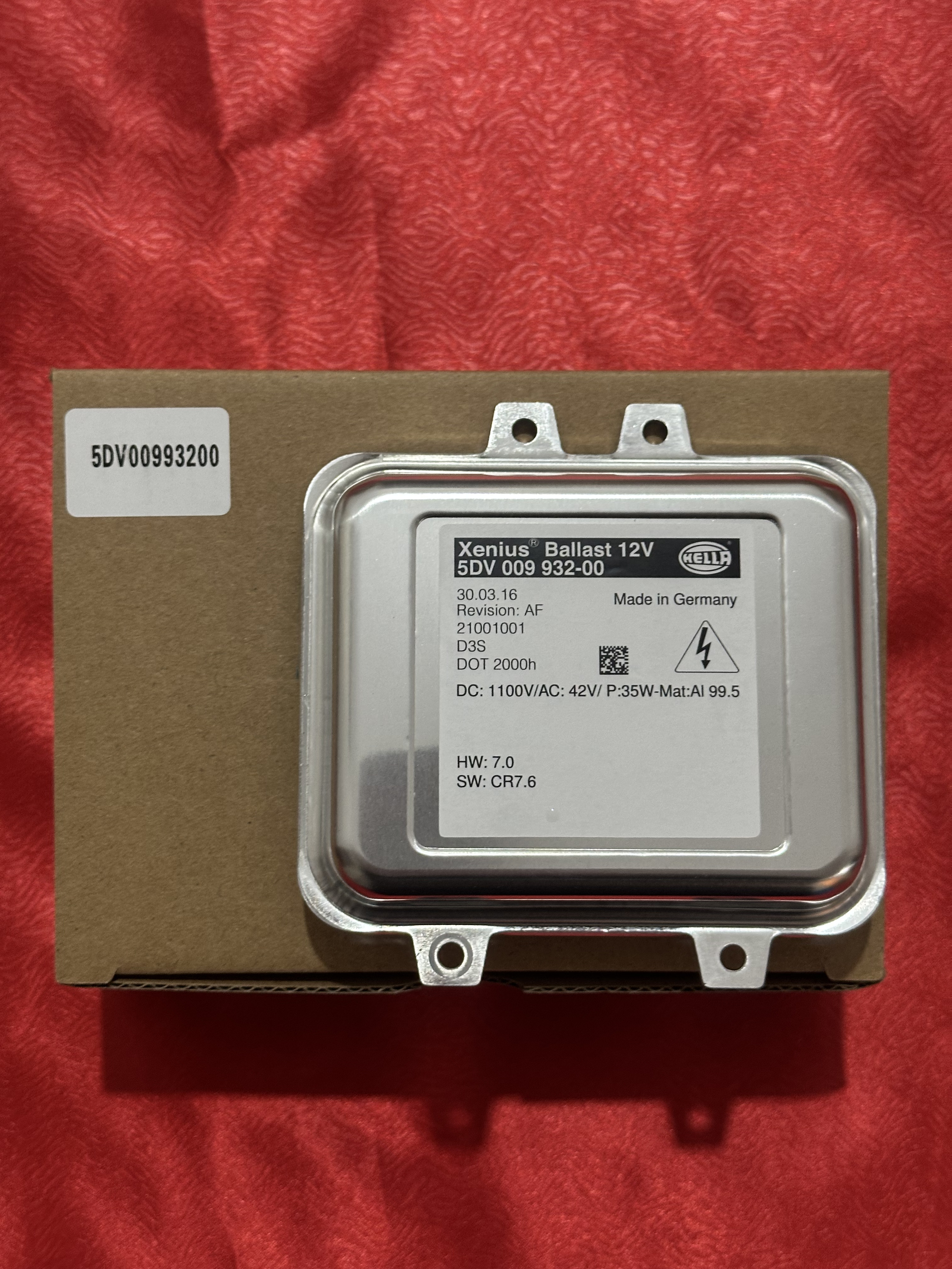 5DV00993200 İNSİGNİA 14-17 XENON FAR BEYNİ