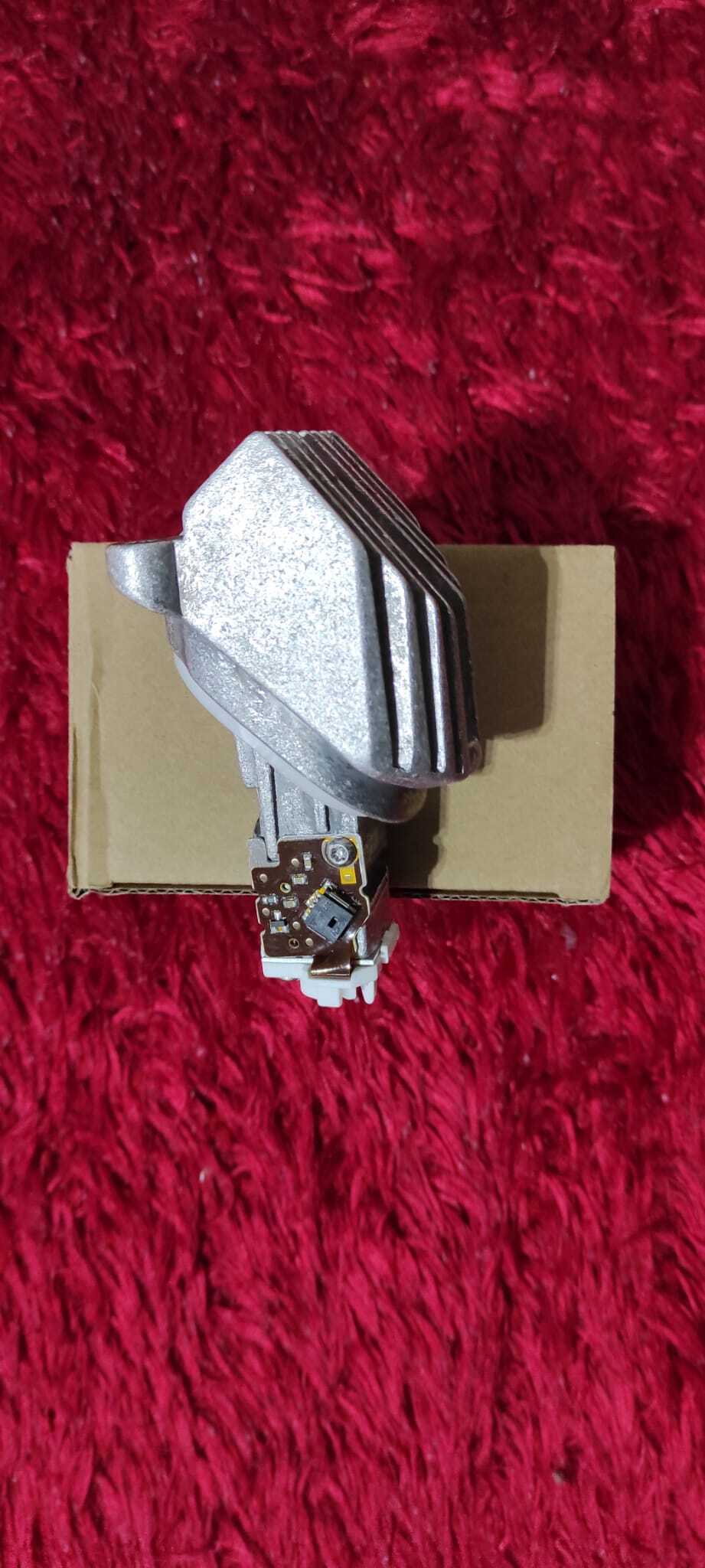 7343876 BMW F10 LCİ LED MODÜLÜ