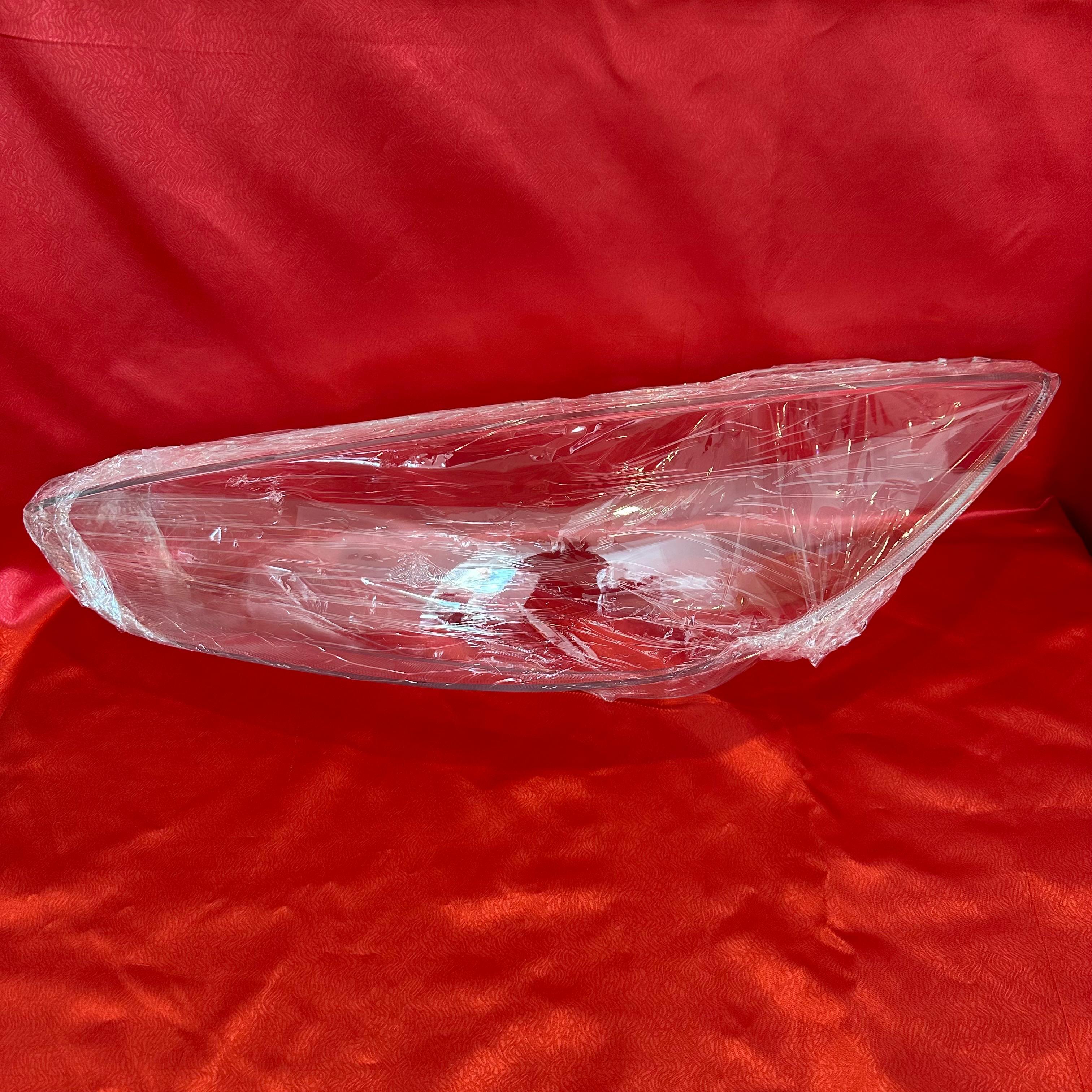 TAKIM FORD FOCUS 15-18 FAR CAMI