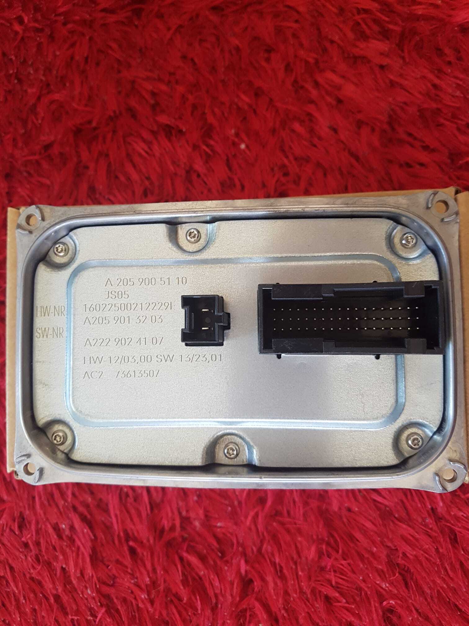 A2059005110 W205 ÇİFT MERCEK LED FAR BEYNİ