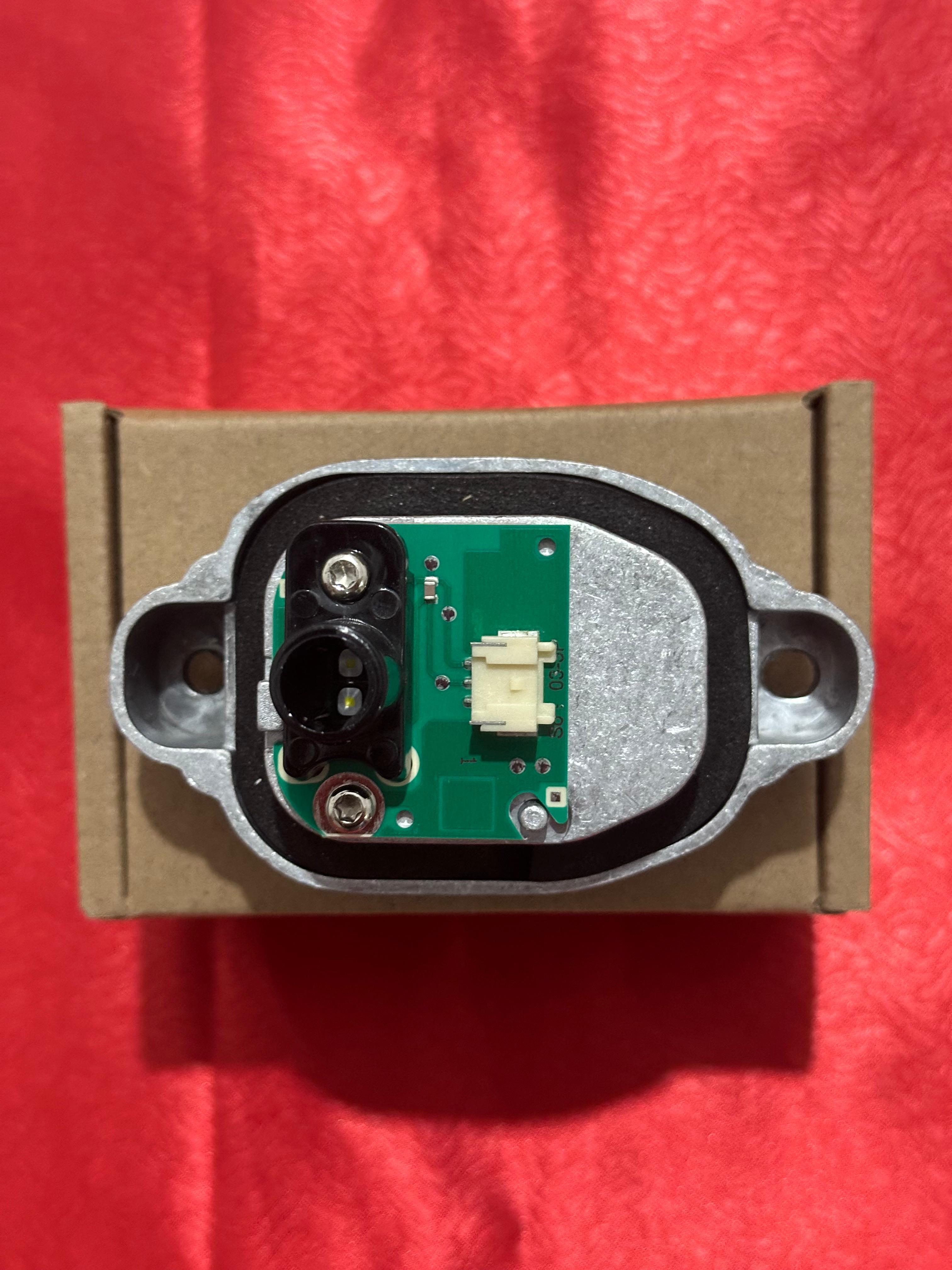 7419610 (3 PİN) BMW F30 LCİ ANGEL LED MODÜLÜ