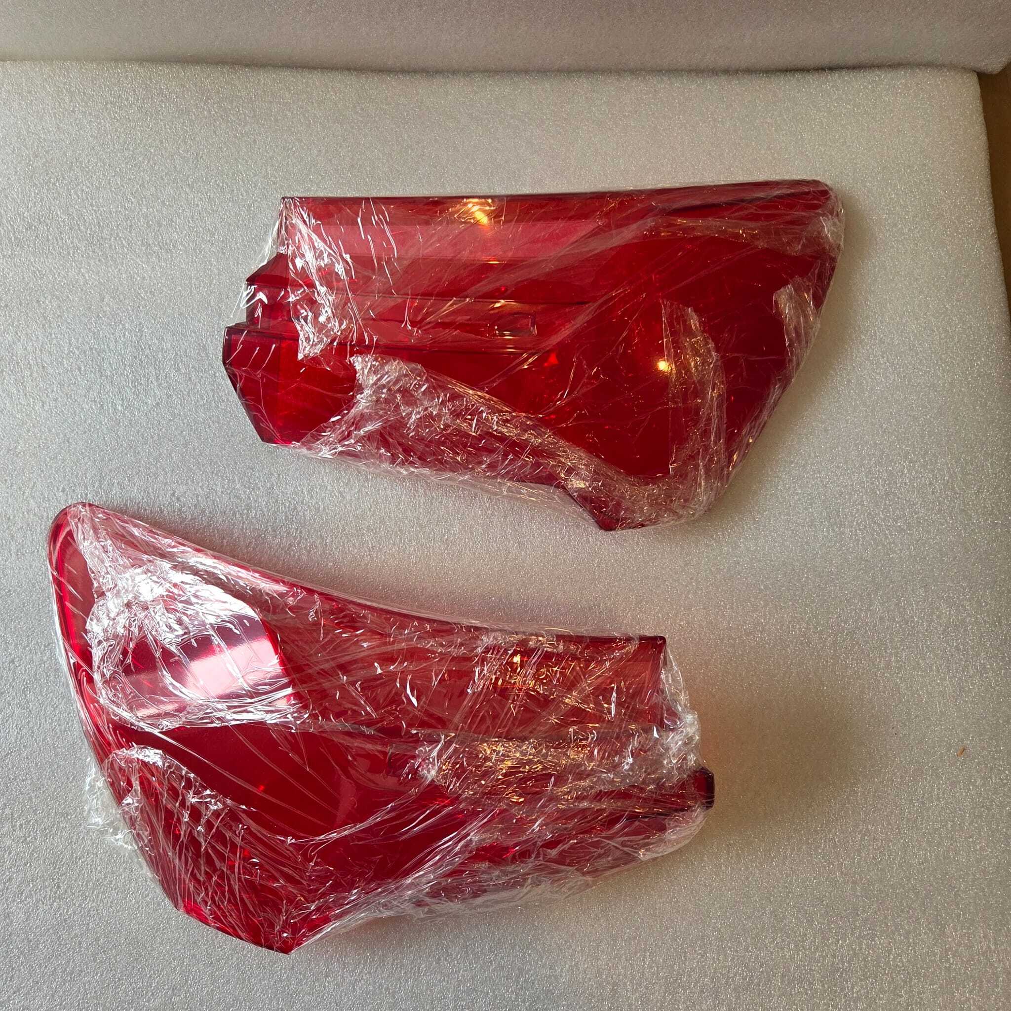 R AUDİ A6 19-22 STOP CAMI SAĞ