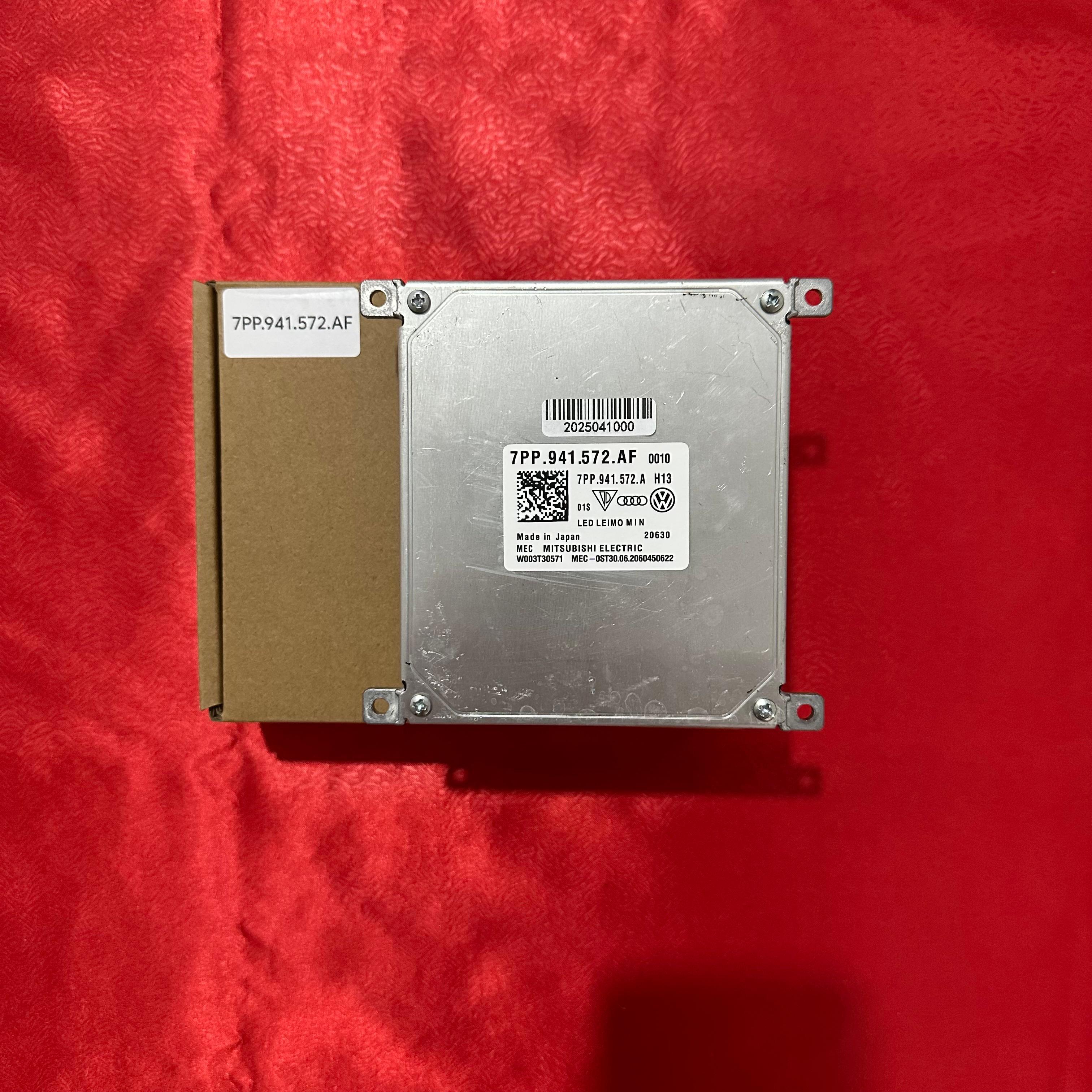 7PP941572AF LED FAR BEYNİ