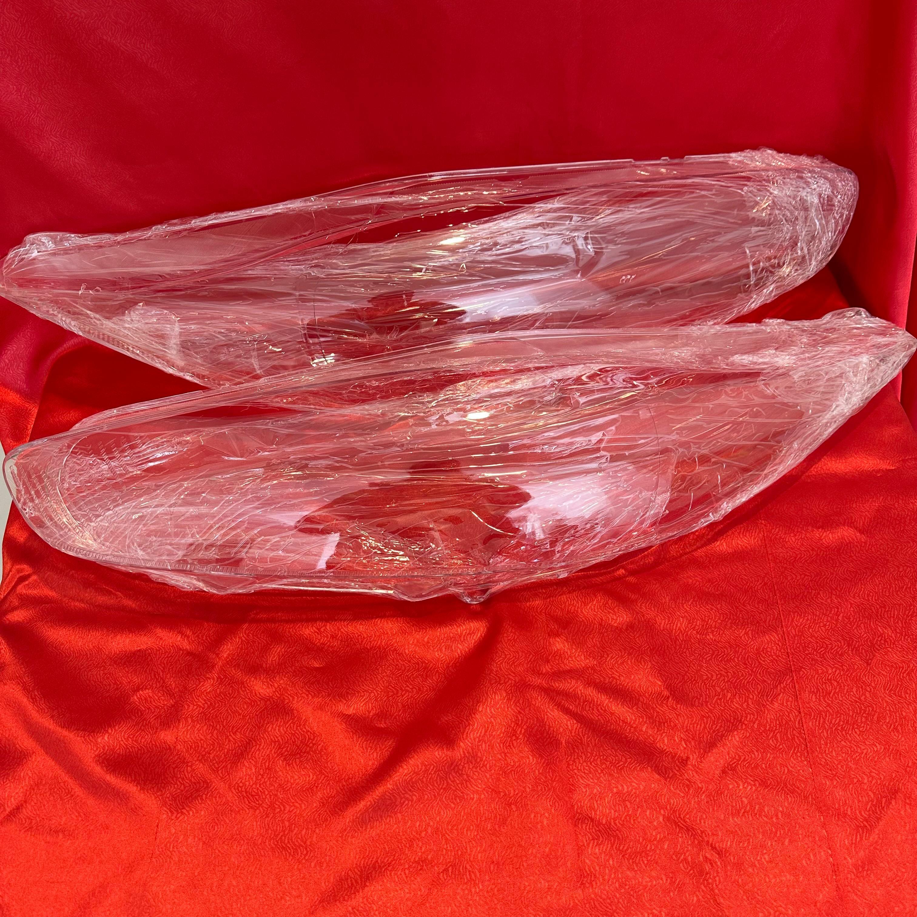 TAKIM FORD FİESTA 13-16 FAR CAMI